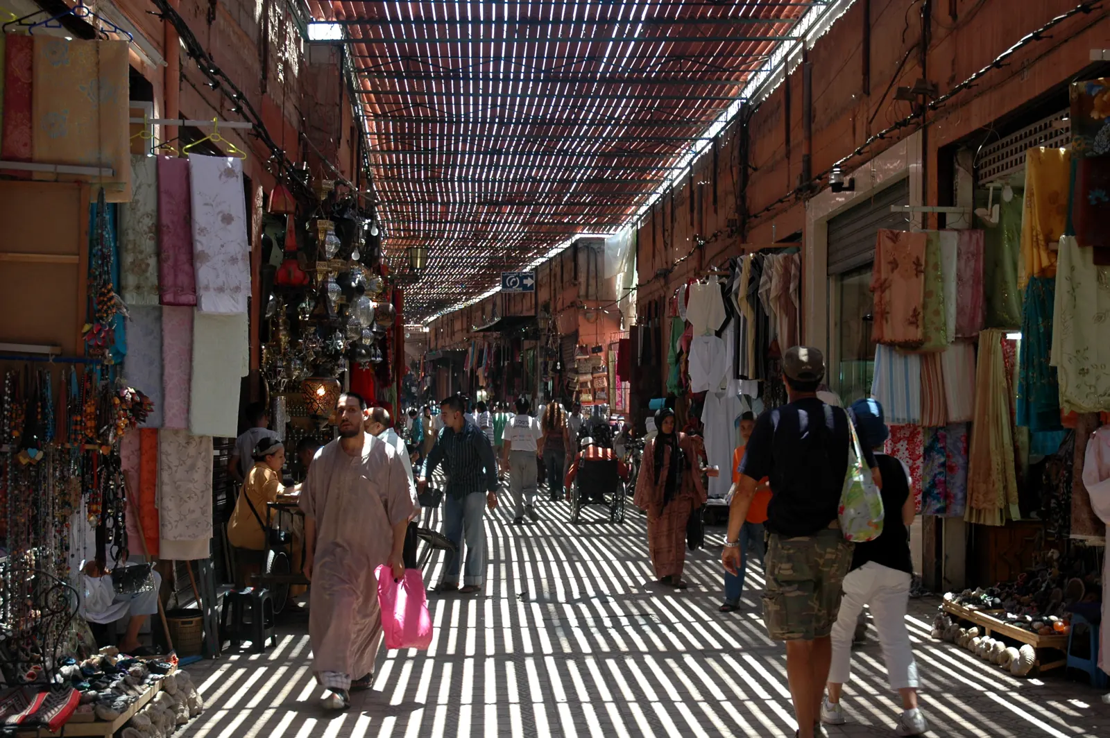 Rue couverte du souk Semmarine